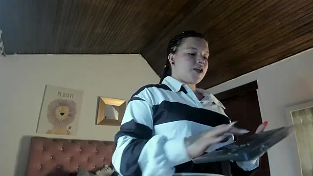 Snapshot of CelessteRedds chatting on 01.06.26 CelessteRedds online show from 01.06.26