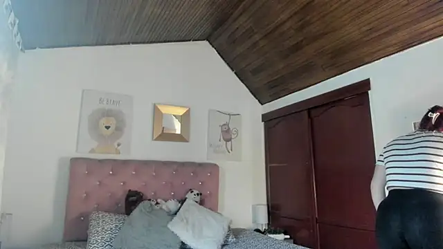 Snapshot of CelessteRedds chatting on 01.10.26 CelessteRedds online show from 01.10.26