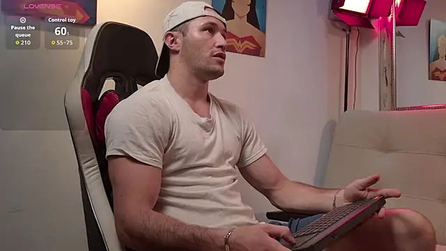 Snapshot of AxelFairchaild chatting on 05.31.26 AxelFairchaild online show from 05.31.26