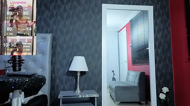 Cristopher23  online show from 09.10.25