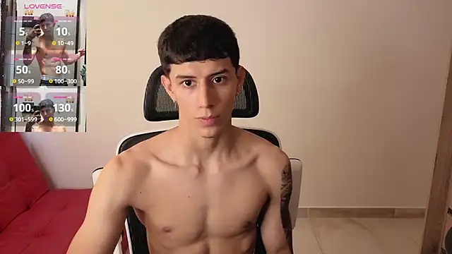 Cristopher23  online show from 09.17.25