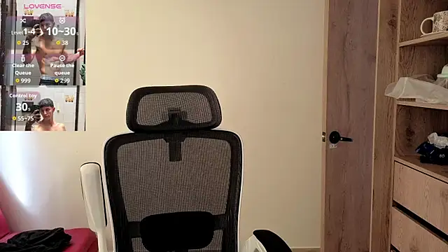 Cristopher23  online show from 10.14.25