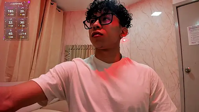 AkazaBoy  online show from 01.10.25