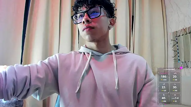 AkazaBoy  online show from 01.11.25