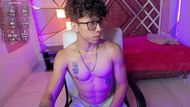 AkazaBoy  online show from 02.01.25