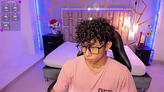 AkazaBoy  online show from 03.21.25