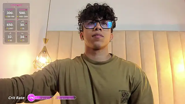 Snapshot of AkazaBoy_ chatting on 11.15.25 AkazaBoy online show from 11.15.25