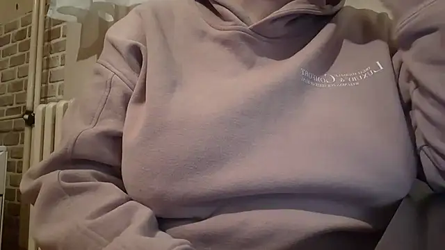 AalinnaK online show from 02.22.25