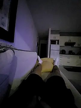 Snapshot of omarito100 chatting on 10.07.25 omarito100 online show from 10.07.25