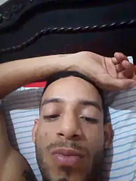 Snapshot of alvaroenriqe23 chatting on 03.02.26 alvaroenriqe23 online show from 03.02.26