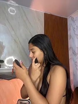 floriamANDjazmin online show from 11.17.25