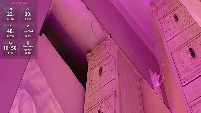 Snapshot of SamanthaPierce chatting on 02.24.26 SamanthaPierce online show from 02.24.26