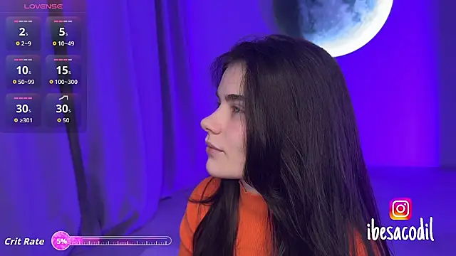 Snapshot of adriana_allien chatting on 04.21.26 adriana allien online show from 04.21.26