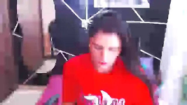 Snapshot of LUCY_LI chatting on 01.18.25 LUCY LI online show from 01.18.25