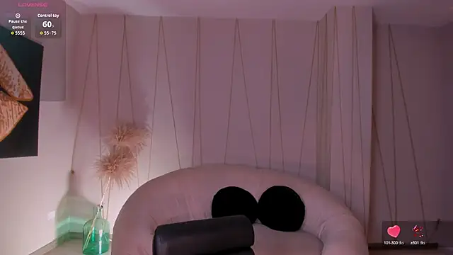 MaddisonLowe online show from 09.11.25