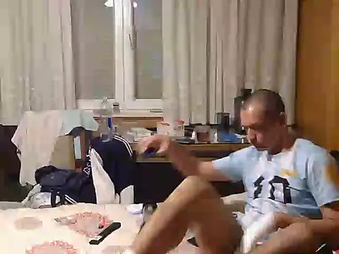 Snapshot of poskok_7988 chatting on 11.05.25 poskok 7988 online show from 11.05.25