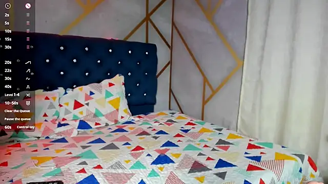  18 laura online show from 12.21.24