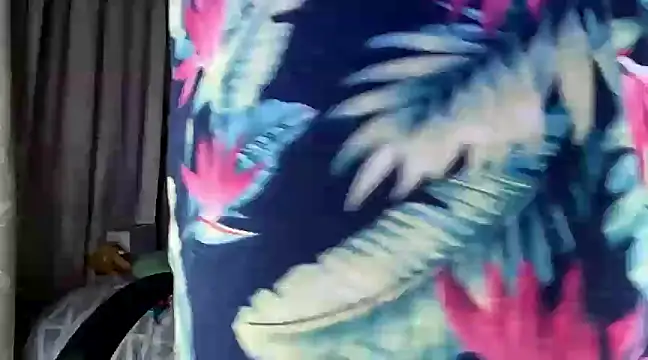 Snapshot of Ale_xandra chatting on 01.18.25 Ale xandra online show from 01.18.25