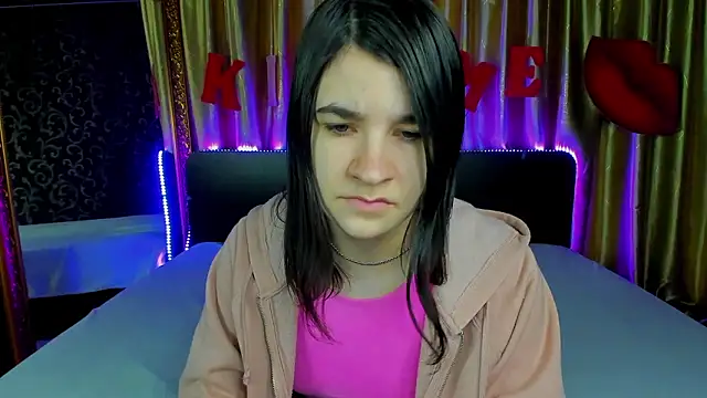  Polly Love  online show from 02.17.26