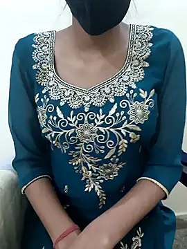 Snapshot of Aradhna_cute chatting on 01.17.25 Aradhna cute online show from 01.17.25