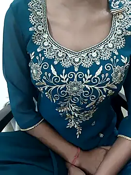 Snapshot of Aradhna_cute chatting on 01.17.25 Aradhna cute online show from 01.17.25