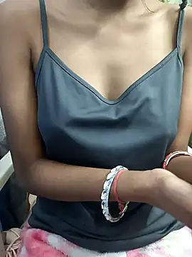 Snapshot of Aradhna_cute chatting on 01.22.25 Aradhna cute online show from 01.22.25