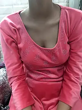 Snapshot of Aradhna_cute chatting on 01.28.25 Aradhna cute online show from 01.28.25