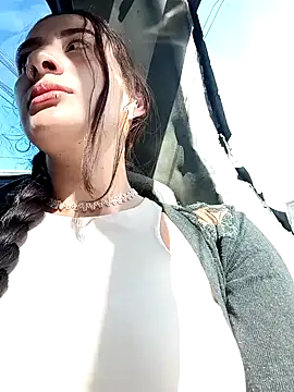 SAMANTHA-16  online show from 01.30.25