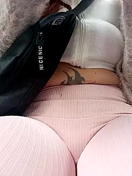 SAMANTHA-16  online show from 03.18.25