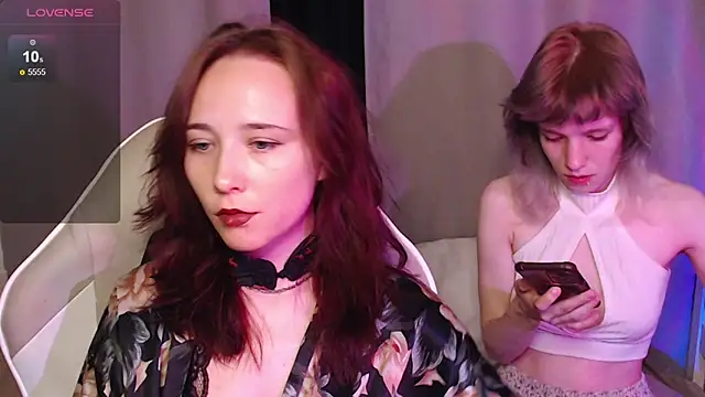 Snapshot of Robin_yourss chatting on 06.10.26 Robin yourss online show from 06.10.26