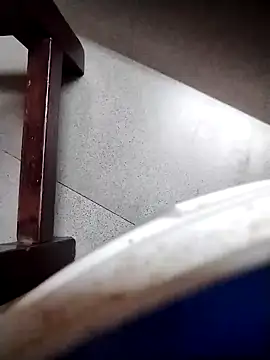 naughtykarthiktamilboy975 online show from 12.24.24