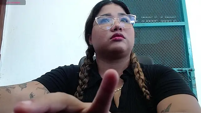 Gabycutee online show from 09.11.25