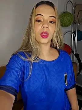 Snapshot of Antonella2_m chatting on 12.14.24 Antonella2 m online show from 12.14.24