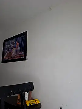 Snapshot of Antonella2_m chatting on 01.28.25 Antonella2 m online show from 01.28.25