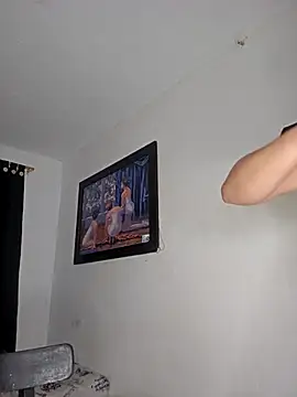 Snapshot of Antonella2_m chatting on 03.05.25 Antonella2 m online show from 03.05.25