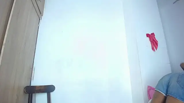 bloom444 online show from 02.19.25