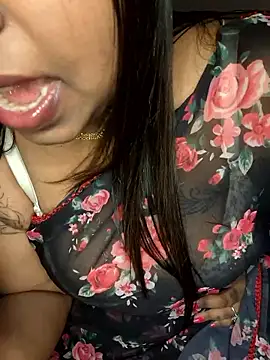 Snapshot of IndieSM chatting on 02.14.26 IndieSM online show from 02.14.26