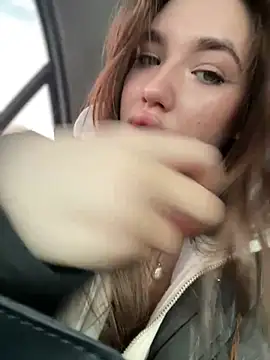 Snapshot of Holly_Molii chatting on 01.18.25 Holly Molii online show from 01.18.25