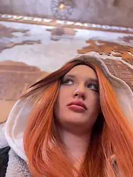 Snapshot of Holly_Molii chatting on 02.19.25 Holly Molii online show from 02.19.25