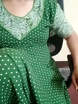 yourtamilcouple online show from 02.05.25