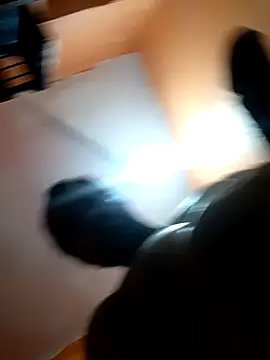 1Amarguetix online show from 11.22.25