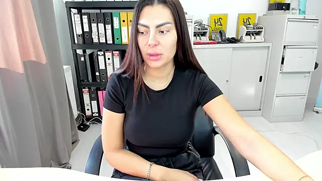 kilenyapatrice online show from 10.23.25