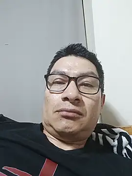 Snapshot of gioarcangel chatting on 05.19.26 gioarcangel online show from 05.19.26