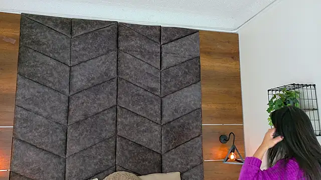 JaylaScott   online show from 11.28.25