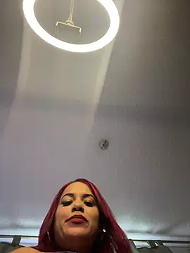 EmmaHot online show from 02.20.25