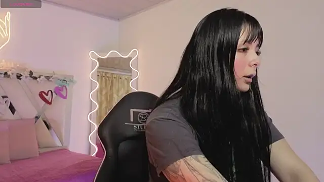 hina tay online show from 11.06.25