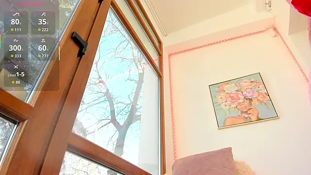 Mia  Milan online show from 04.06.26