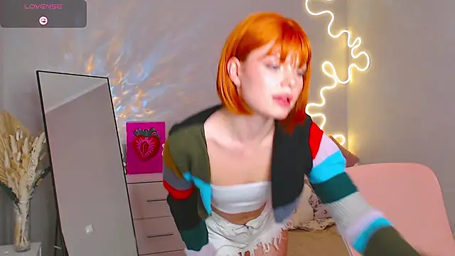 Red  Candy online show from 02.24.25