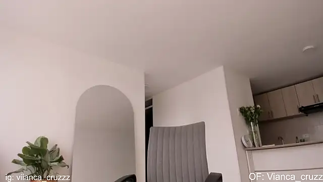 vianca cruzz online show from 01.30.25