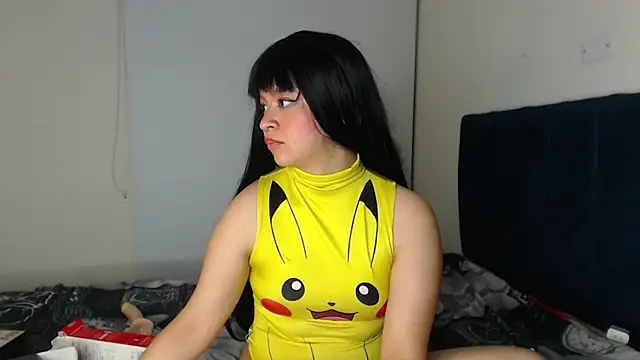 Bitsy Messy online show from 03.15.25